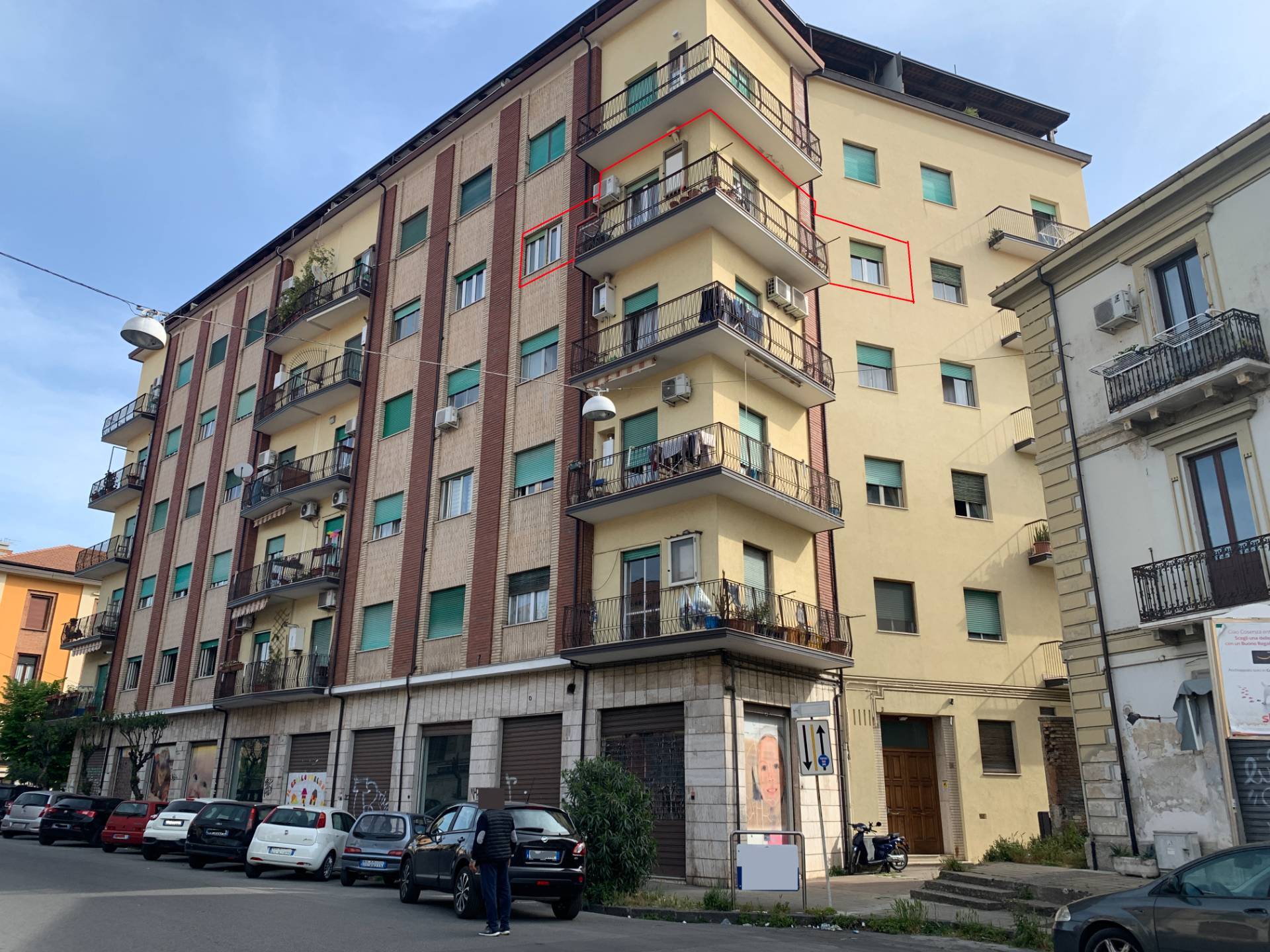 appartamento in via Riccardo Misasi a Cosenza