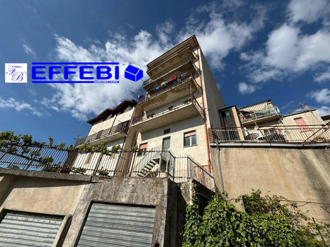 Appartamento in vendita a Spezzano Della Sila (CS)