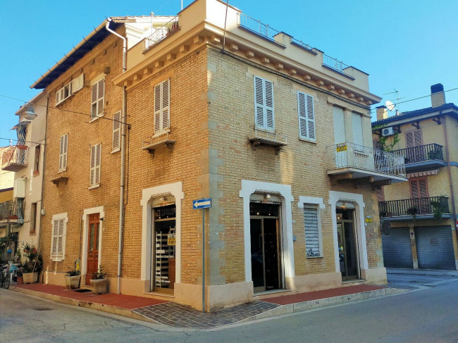 Casa singola in Vendita a Porto San Giorgio