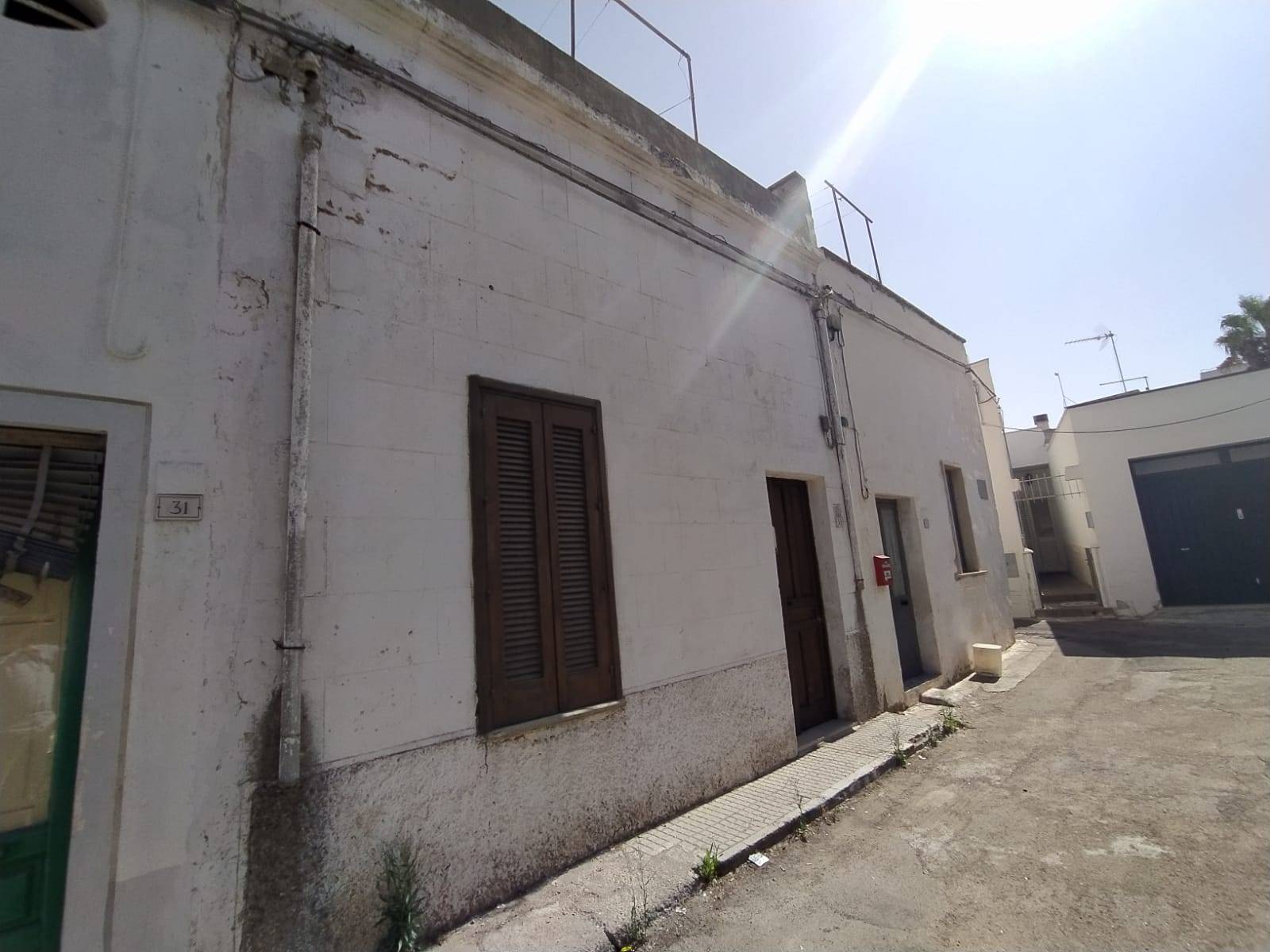 Villa Unifamiliare - Indipendente TAVIANO vendita    ComproVendo Immobiliare