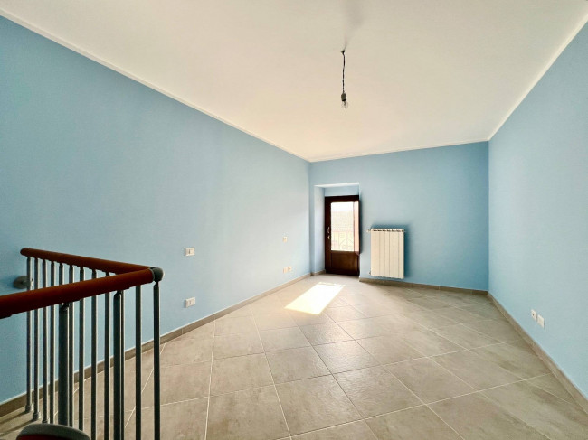 Casa indipendente in vendita a Bazzano, L'aquila (AQ)