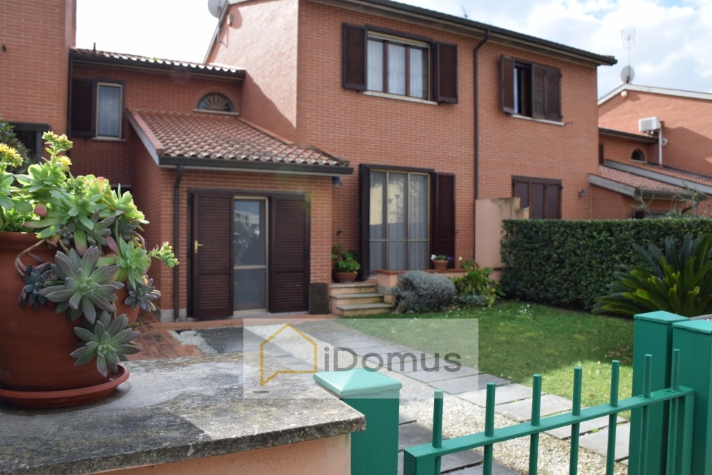 Villa CASCINA vendita  San Prospero  iDomus servizi Immobiliari S.r.l.