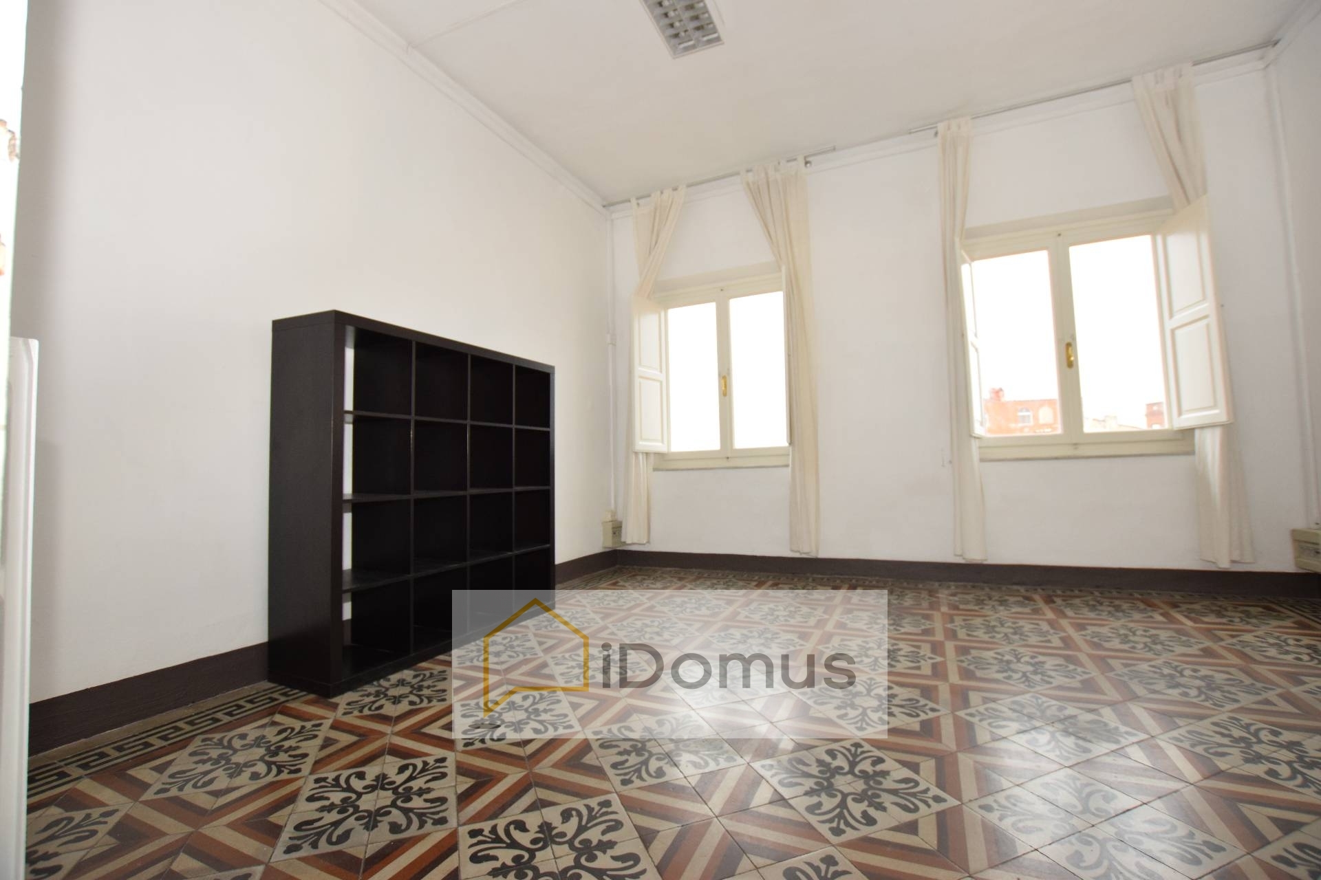  pisa affitto quart: lungarni idomus-servizi-immobiliari-s.r.l.