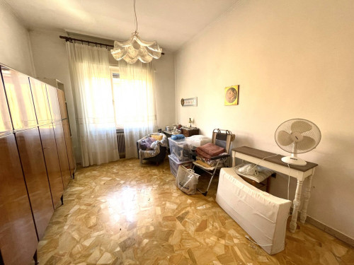 Ingrandisci la foto