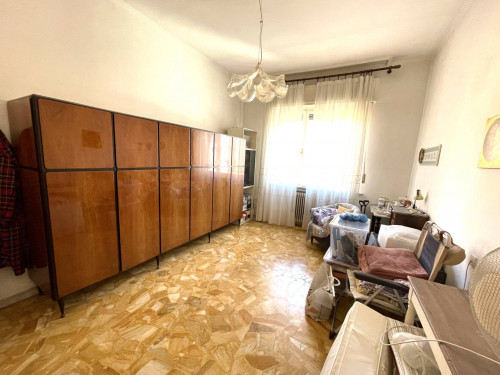 Ingrandisci la foto
