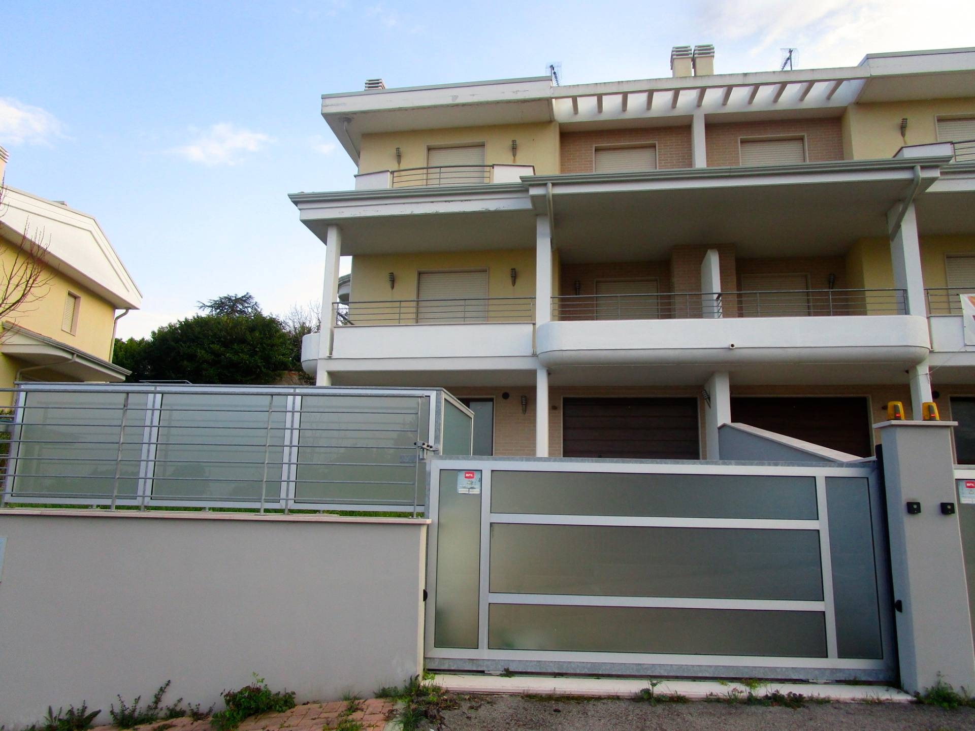 Villa MONTESILVANO vendita  Montesilvano colli  Bucci Immobiliare di Bucci Tommaso