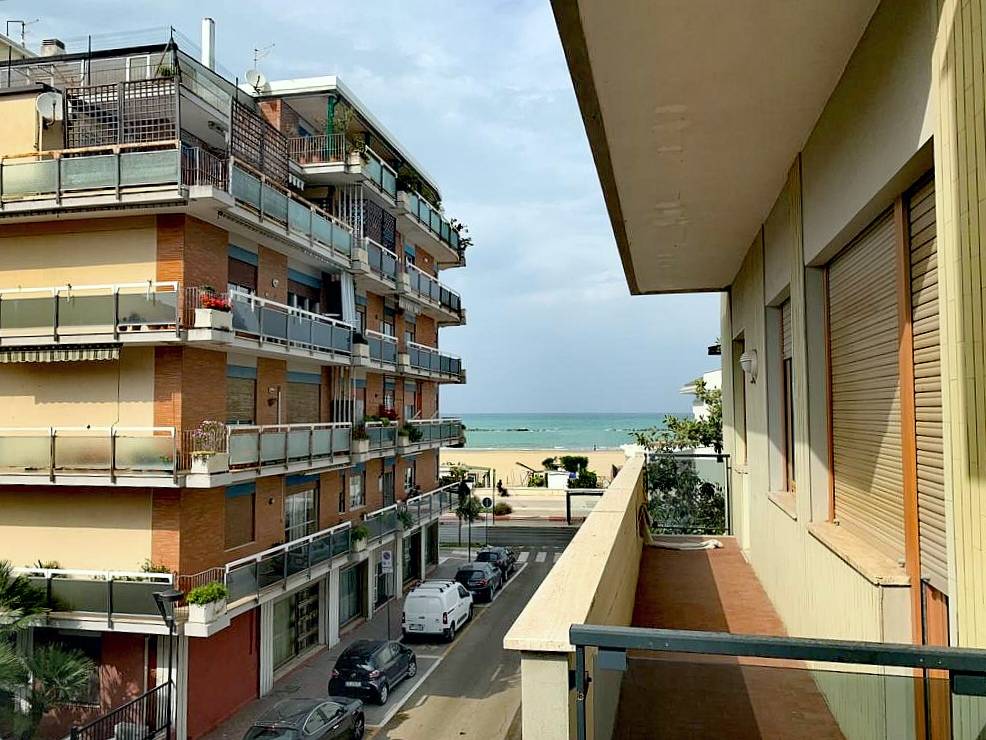  pescara vendita quart: centro bucci immobiliare di bucci tommaso