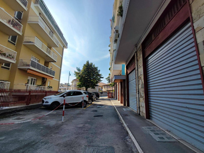 Fondo commerciale in vendita a Pescara (PE)