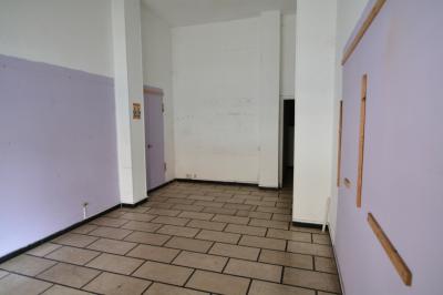 Locale commerciale in affitto a Torino - Nizza Millefonti