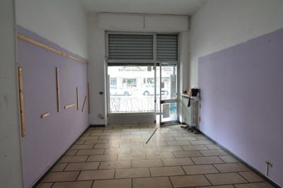 Locale commerciale in affitto a Torino - Nizza Millefonti