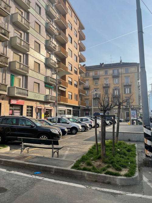 Locale commerciale in affitto a Torino