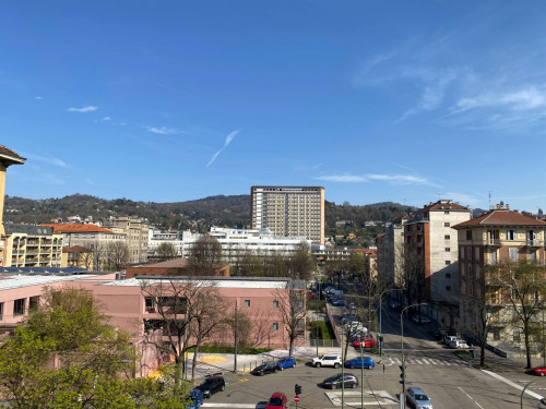 Appartamento in affitto a Torino - Nizza Millefonti