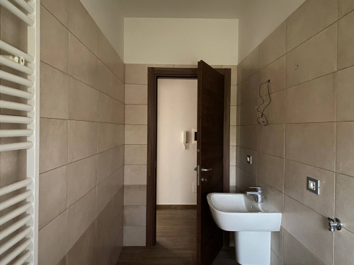 Appartamento in affitto a Santena