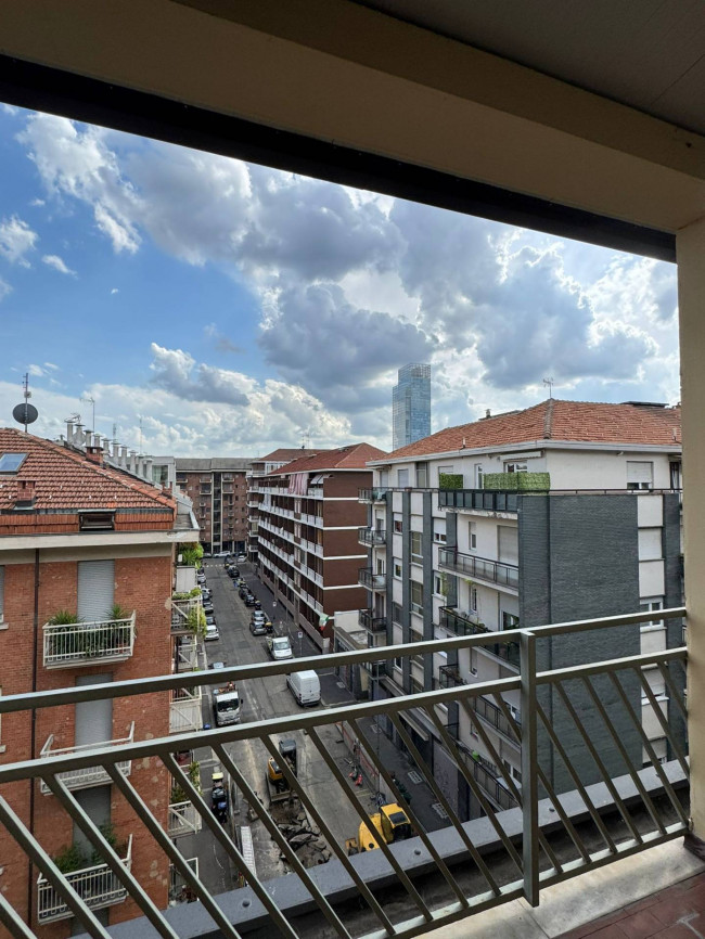Appartamento in vendita a Torino - Nizza Millefonti