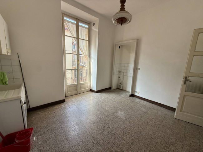 Appartamento in vendita a Torino - Nizza Millefonti