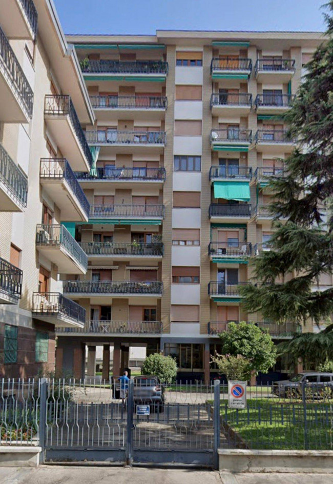 box in vendita a Torino - Santa Rita