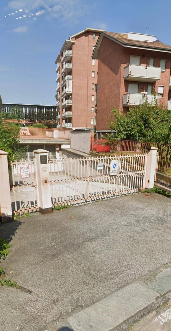 Box o garage in vendita a Torino - Mirafiori sud