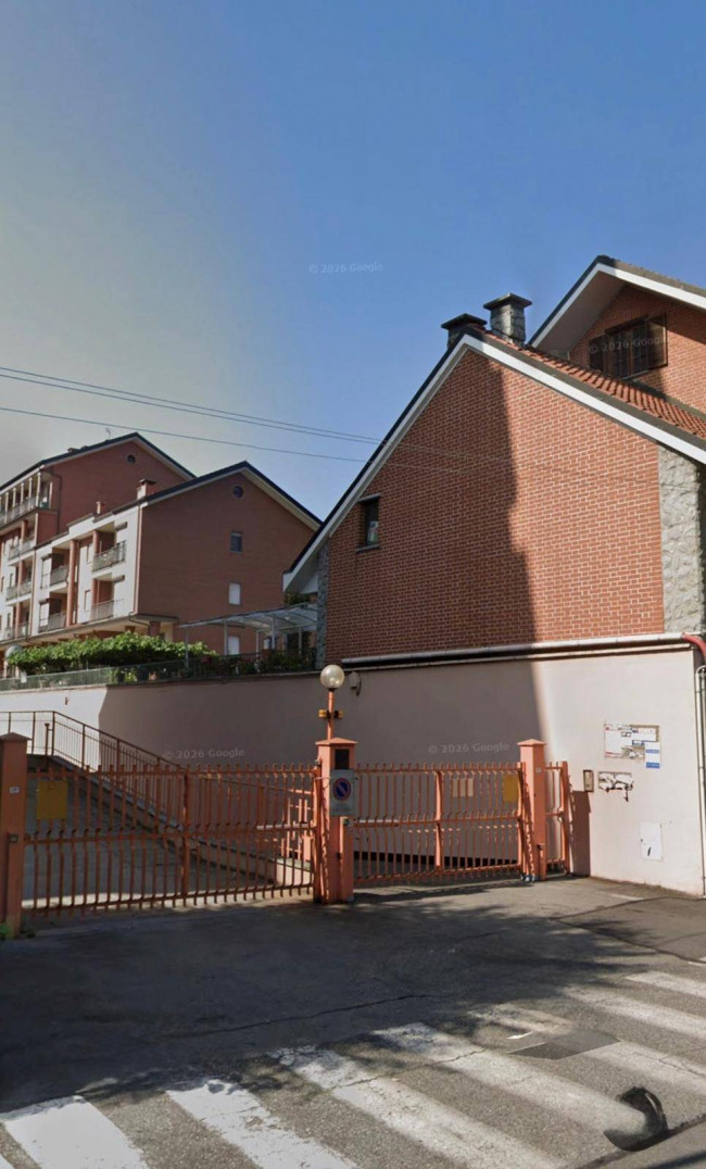 Box o garage in vendita a Torino - Mirafiori sud