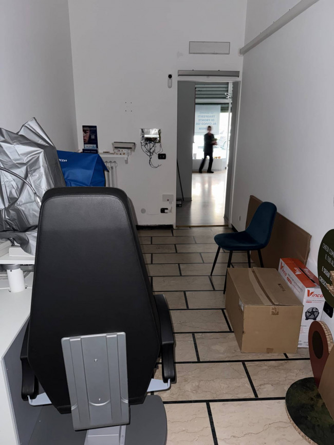 Studio/Ufficio in vendita a Torino - Nizza Millefonti