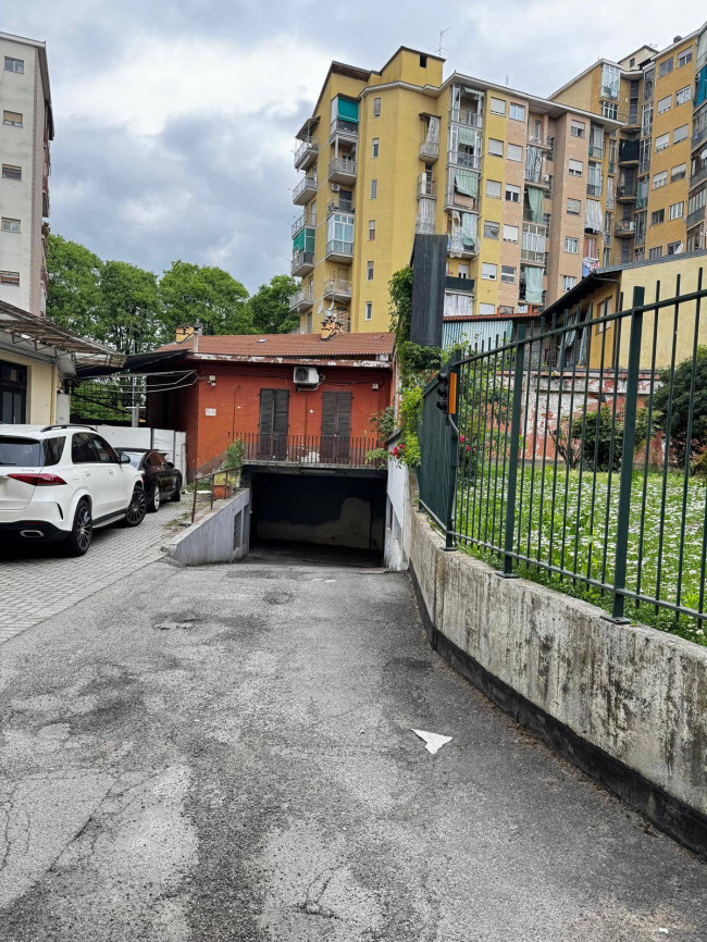 Box o garage in affitto a Torino - Mirafiori sud