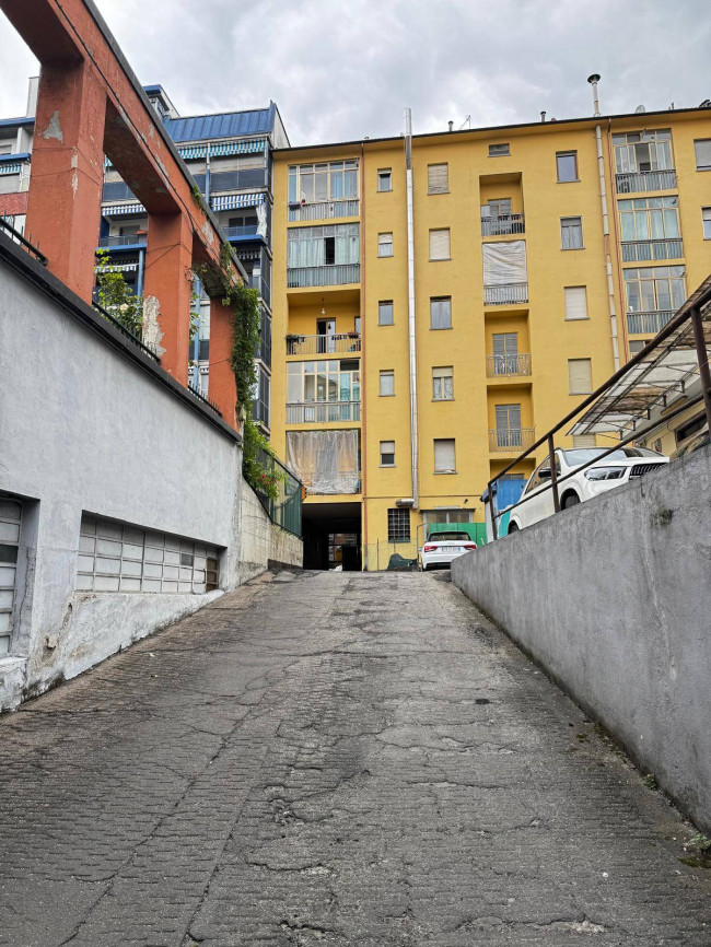 Box o garage in affitto a Torino - Mirafiori sud