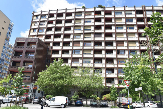 Appartamento in vendita a Torino - Nizza Millefonti