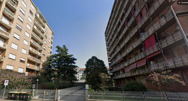 Magazzino in vendita a Torino - Nizza Millefonti