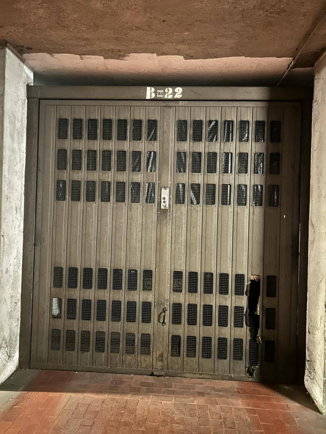 Box o garage in vendita a Torino - Nizza Millefonti
