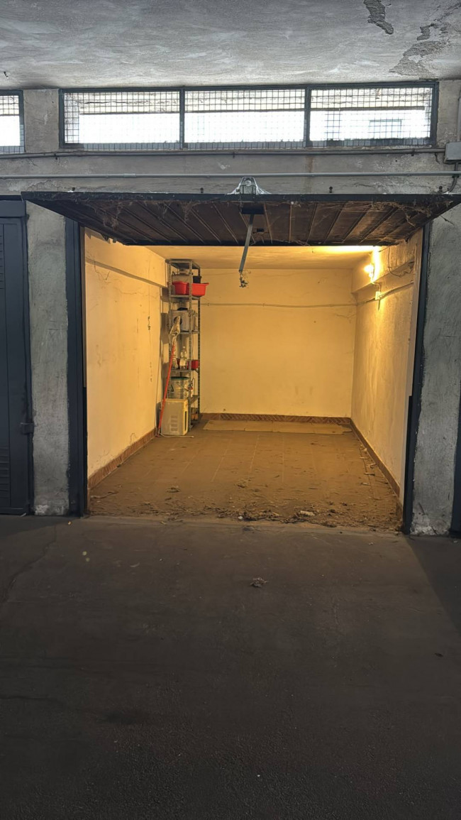 Box o garage in vendita a Torino - Santa Rita