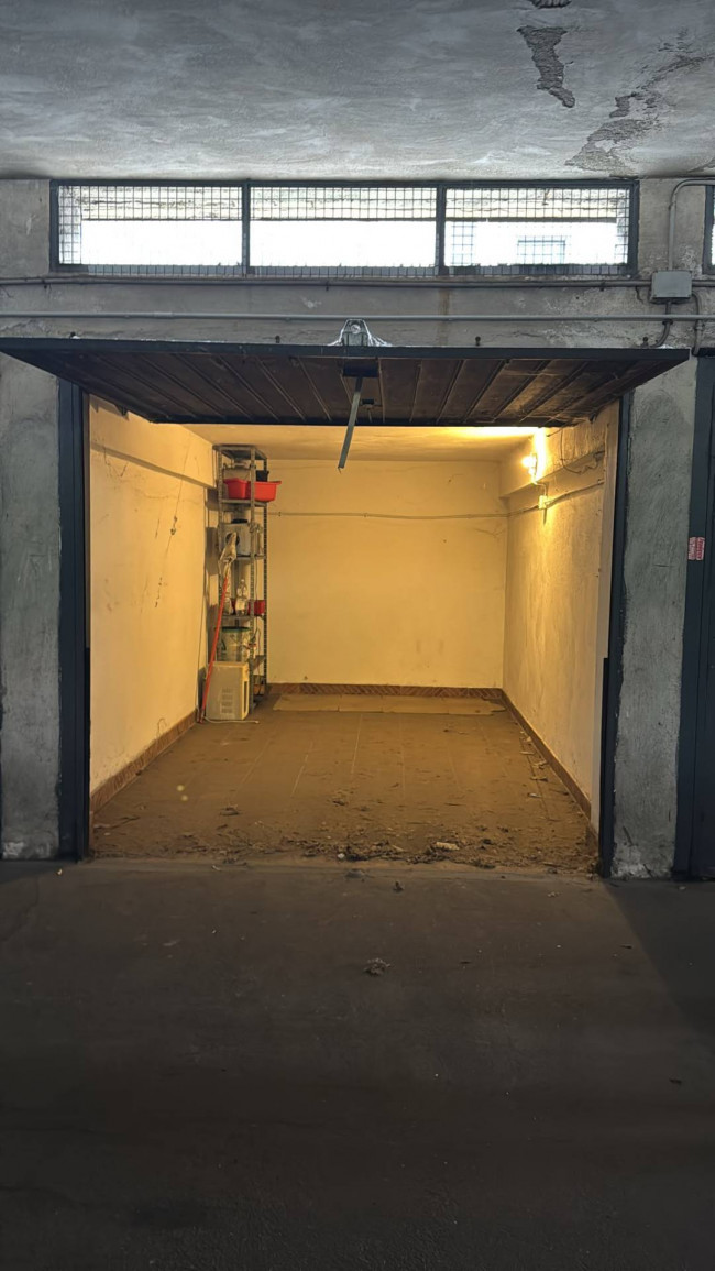 Box o garage in vendita a Torino - Santa Rita