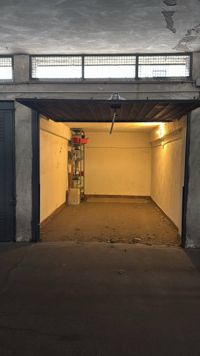 Box o garage in vendita a Torino - Santa Rita