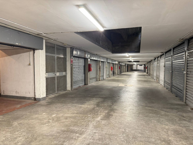 BOX in vendita a Torino - Nizza Millefonti