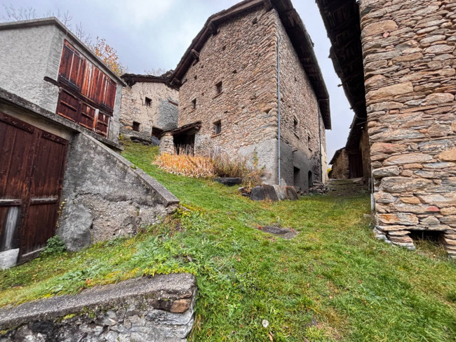 Rustico in vendita a Pré-saint-didier (AO)