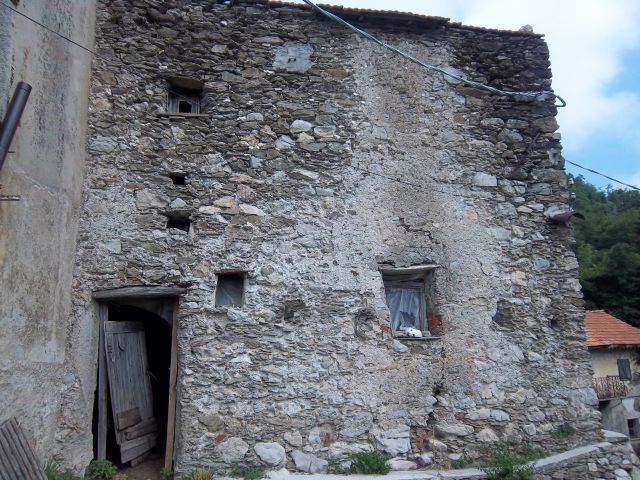 Villa Bifamiliare CASTELVECCHIO DI ROCCA BARBENA vendita    Casali Liguri Toscani di Cosso Livio