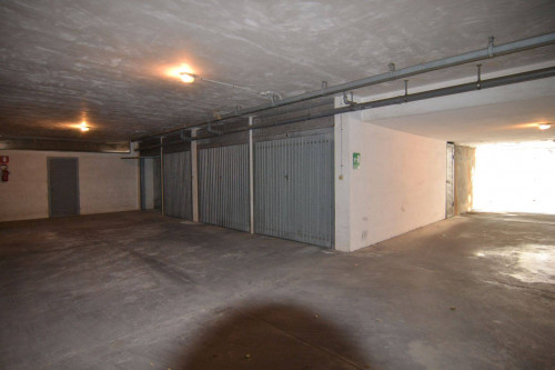 Box - magazzino in vendita a Ceriale