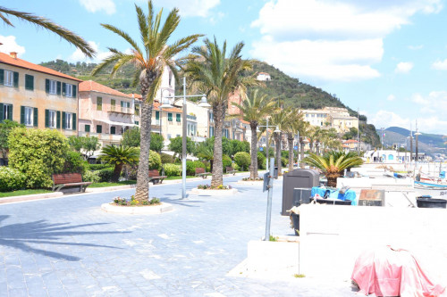 Appartamento in vendita a Noli