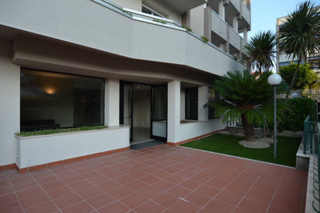 Appartamento in vendita a Loano