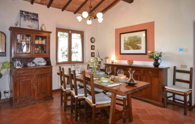 Casale in vendita a Castelnuovo Berardenga