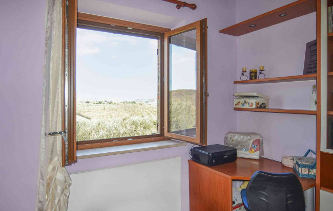 Casale in vendita a Castelnuovo Berardenga