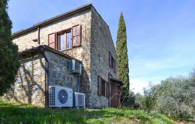 Casale in vendita a Castelnuovo Berardenga