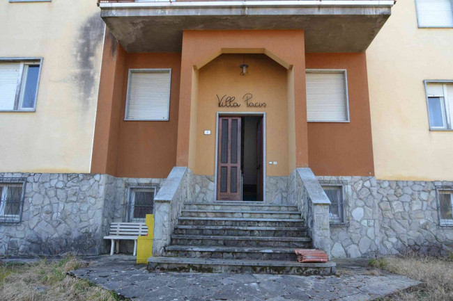 casa indipendente con giardino in vendita a Torre Mondovì