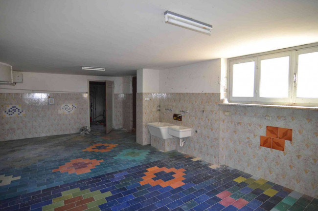 casa indipendente con giardino in vendita a Torre Mondovì