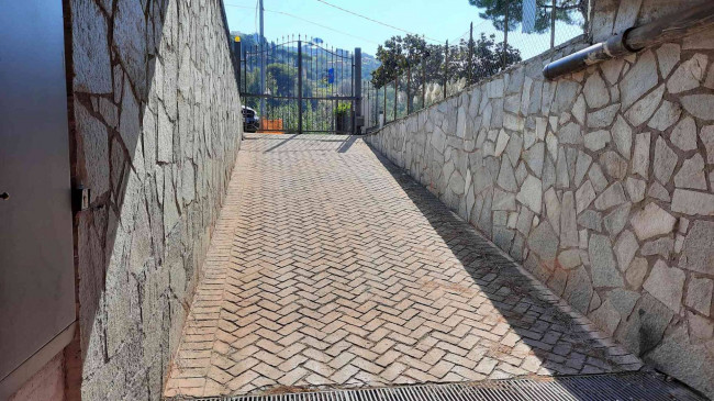 Appartamento in vendita a Bordighera