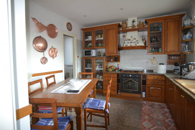 Appartamento in vendita a Toirano