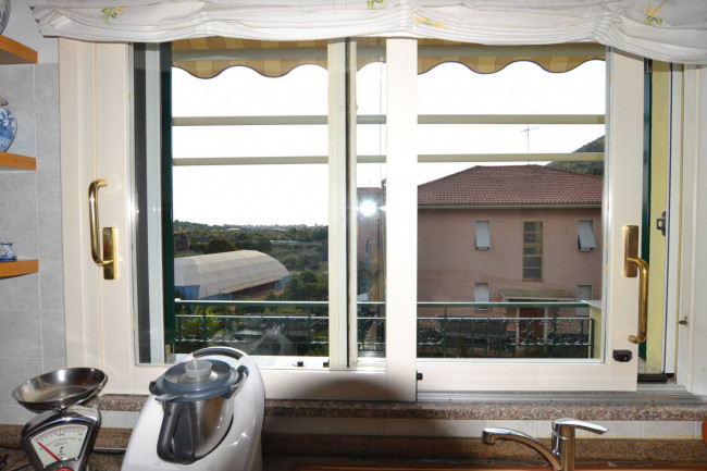 Appartamento in vendita a Toirano