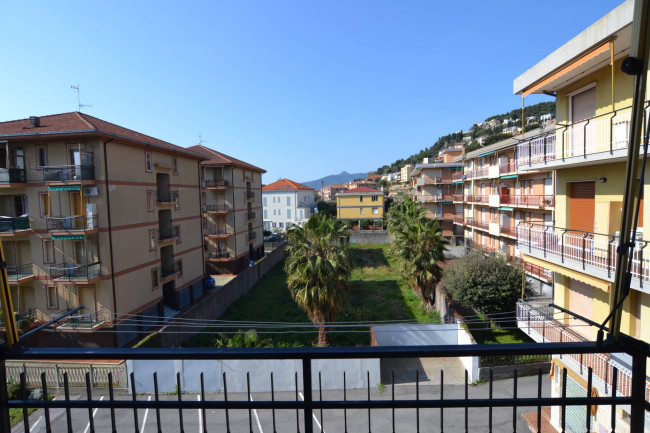 Appartamento in vendita a Pietra Ligure