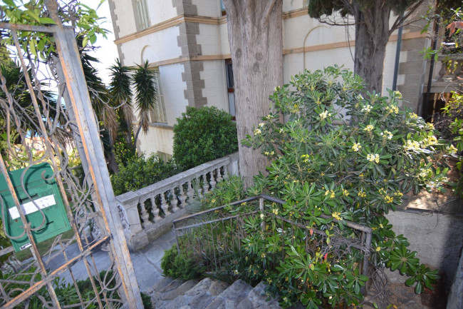 Appartamento in vendita a Bordighera