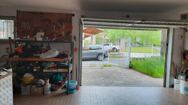 casa indipendente con giardino in vendita a Bardineto