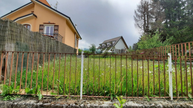casa indipendente con giardino in vendita a Bardineto