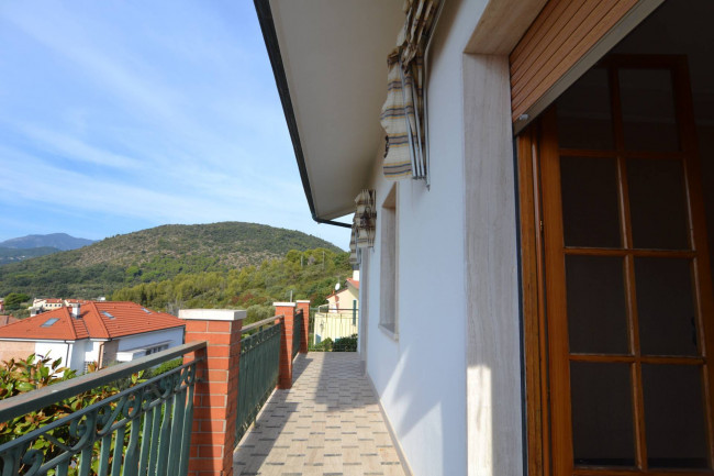 Villa in vendita a Borgio Verezzi